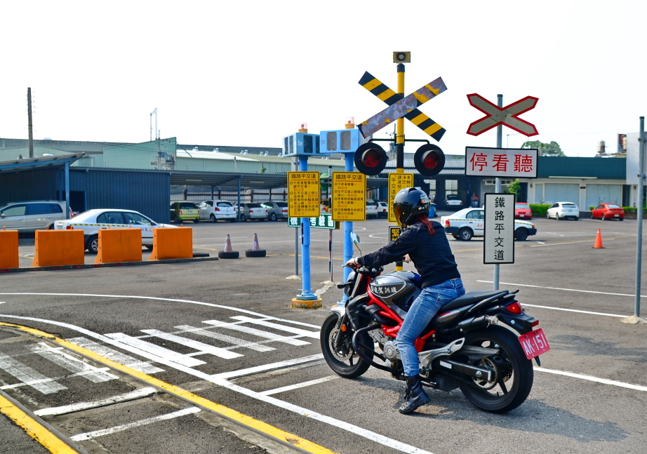 鐵路平交道示意 2